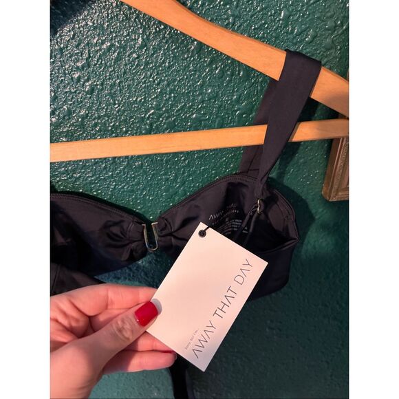 AWAY THAT DAY ANTHROPOLOGIE PALMA BLACK NWT BIKINI TOP SZ XS - Picture 3 of 4